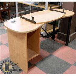 SMALL OFFICE DESK58"X23"X29.5".