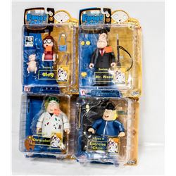 ASSORTED LOT OF FAMILY GUY FIGURES