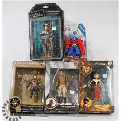LOT OF ASSORTED FIGURES AND A TOY -