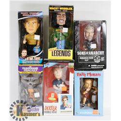 LOT OF 6 ASSORTED FIGURES AND BOBBLEHEADS