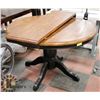 Image 1 : 2 TONE ROUND WOOD KITCHEN TABLE (46"X30.5") W/