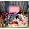Image 1 : PALLET OF ASSORTED MISC HOUSEHOLD.