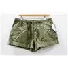 Image 1 : VOLCOM ARMY GREEN LADIES SHORTS SIZE LARGE.