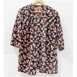 INSPIRED BY ALL FLORAL KIMONO SIZE SMALL.