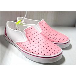 NATIVE MILES WOMEN'S BLOSSOM PINK/WHITE SHOES SIZE 10