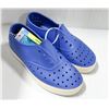 Image 1 : NATIVE MILLER BLUE/BONE J6 PLASTIC SHOES.