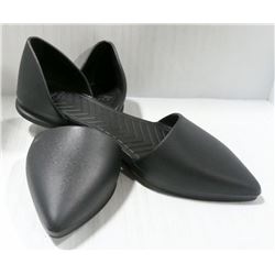 NATIVE SLIP IN PLASTIC BLACK SHOES SIZE UNKNOWN.