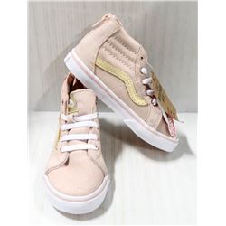 VANS POWDER PINK AND GOLD GIRLS SHOE. SIZE 10.