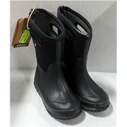 BOGS YOUTH BLACK INSULATED RAIN BOOT SIZE 1.