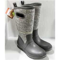 BOGS LIGHT GREY INSULATED RAIN BOOT SIZE 8