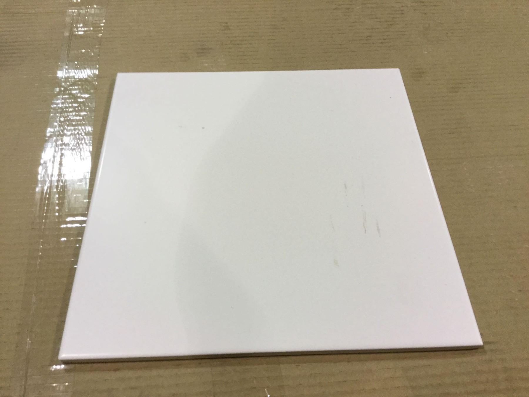 12 x 12 Ceramic Tile Matte White (12 Tiles)