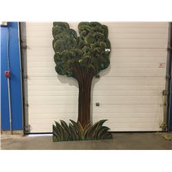 8' COROPLAST TREE