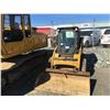Image 2 : 2002 CAT SKID STEER MODEL 226 - 6300 HRS ON METER