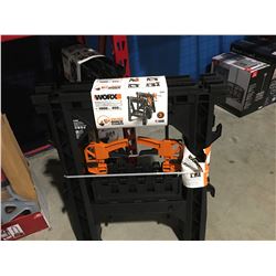 PAIR OF WORX  CLAMPING SAW HORSES - 1000LB CAPACITY - INCLUDES QUICK CLAMPS - A