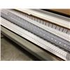 Image 2 : BOX OF APPROX 40PC VINYL FLEXIBLE CORNER BEAD