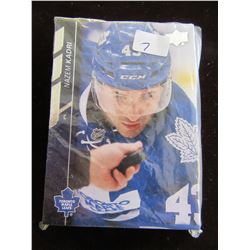 LOT OF 25 UPPER DECK HOCKEY CARDS (2015 - 2016)