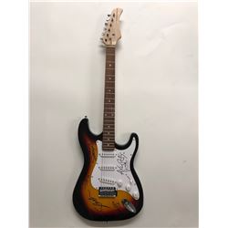Signed Guns n Roses - Guitar