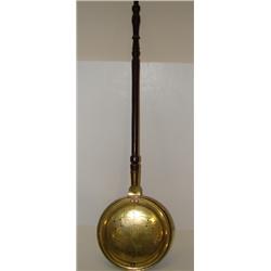 19TH CENTURY BRASS AND WALNUT BED WARME