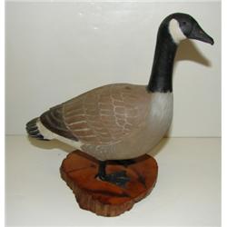 CANADA GOOSE CARVING