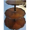 Image 3 : CHIPPENDALE STYLE MAHOGANY TIER TABLE