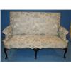 Image 1 : QUEEN ANNE STYLE LOVESEAT
