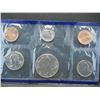 Image 2 : 1997 United States Uncirculated P & D Mint Set w/ Original Packaging