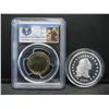 Image 1 : 2007 Washington Dollar and a 1794 Copy Bust Dollar
