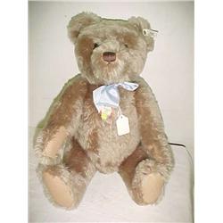 Steiff 20 Brown Bear w/Growler
