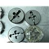 Image 8 : LOT OF TAP DIES