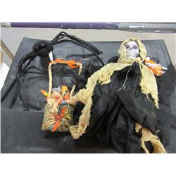 ESTATE - FALL/HALLOWEEN DECORATIONS