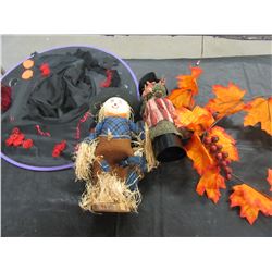 ESTATE - BOX WITH ASSORTED FALL DECORATIONS, WREATHS, WITCH HAT, ETC
