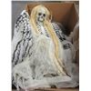 Image 2 : ESTATE - BOX WITH ASSORTED HALLOWEEN DECORATIONS, ETC