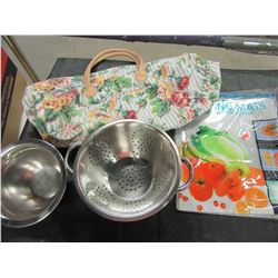 ESTATE - BOX WITH ASSORTED BAKEWARE, CHOPPING MAT, CARRY BAG, ETC