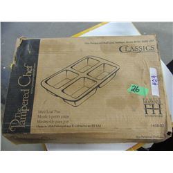 UNCLAIMED STORAGE - PAMPERED CHEF MINI LOAF PANS IN ORIGINAL BOX