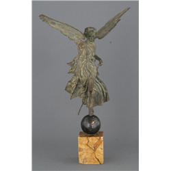 1 BRONZE FIGURE OF NIKE (VICTORY) AFTER