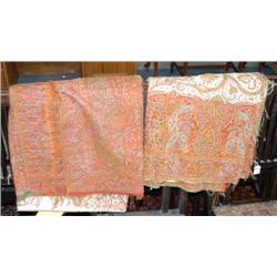 1 PAIR OF PAISLEY SPREADS, 