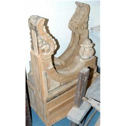 1 PAIR OF PINE ARCHITECTURAL CORBELS, 