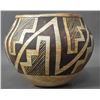 Image 2 : ACOMA INDIAN POTTERY OLLA