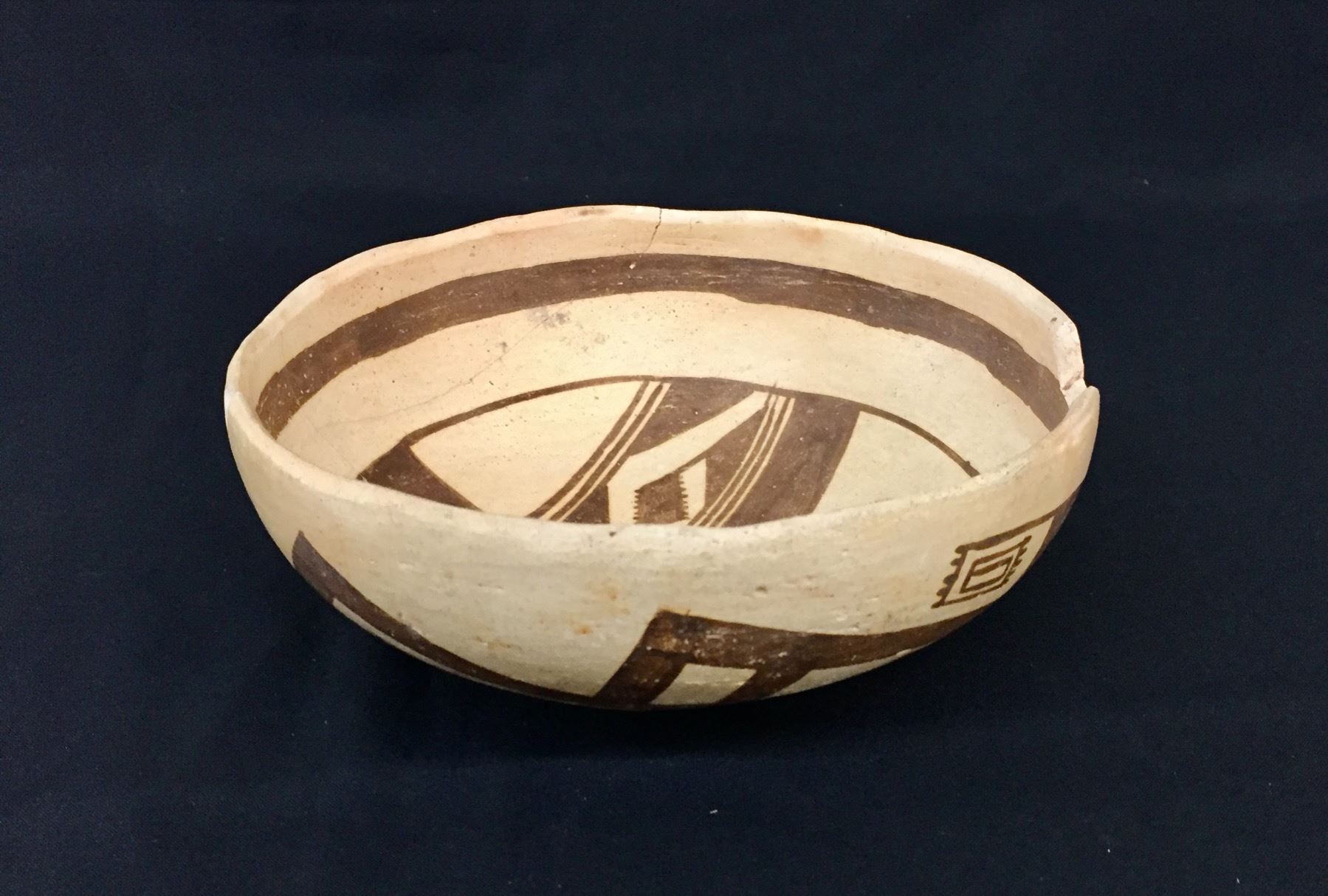 Jeddito Pottery Bowl