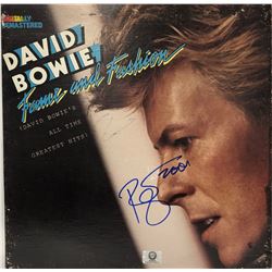 Signed David Bowie "Fame and Fashion" Album Cover
