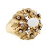 Image 1 : 14KT Yellow Gold 0.70 ctw Opal and Diamond Ring