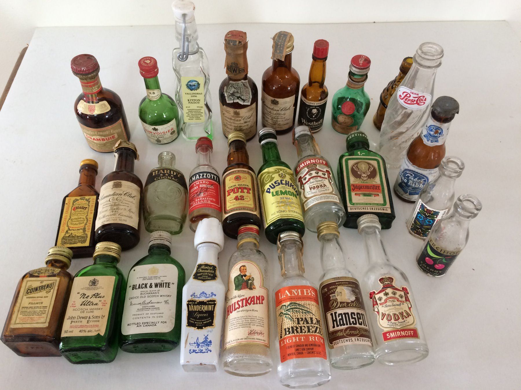 Collection Miniature Bottles