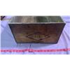 Image 4 : WOODEN CRATE - 22" X 14.5" X 8"