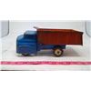 Image 1 : Vintage Toy Dump Truck
