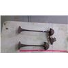 Image 1 : 2- Truck Horns