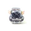 Image 3 : 1946 Ford Super Deluxe Sportsman Convertible Model car
