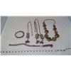 Image 1 : VINTAGE BELLY DANCING JEWELLERY