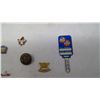 Image 4 : LOT OF ASSORTED ITEMS - PINS, COIN, ETC.