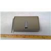 Image 2 : FOLDING TRANSISTOR RADIO