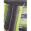 Image 2 : GREEN & GREY BLANKET